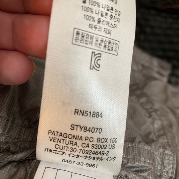 Perfect women’s Micro Puff Patagonia jacket, grey. - Picture 3 of 6